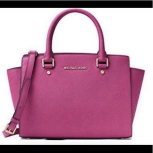 Authentic Michael kors Selma Satchel